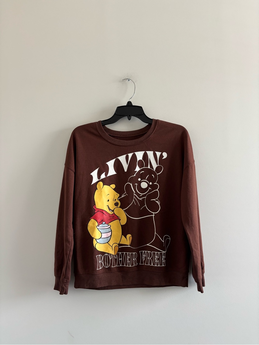 Disney Winnie the Pooh Halloween Sweatshirt Brown Women XS Honey Graphic 90s